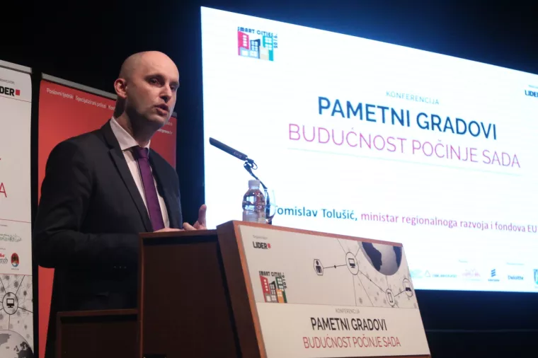 Tolu&scaron;ić: 120 milijuna eura će se decentralizirati na nižu razinu za obnovu gradova koji su stradali u ratu