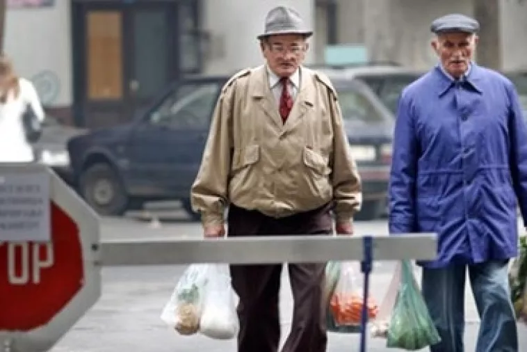 Svi u prijevremenu mirovinu sa 64, a u starosnu sa 67 godina