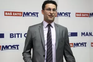 Božo Petrov: Prijevremeni izbori i pad Vlade moguća su opcija