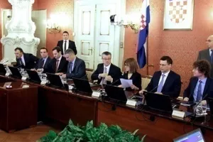 Pu&scaron;karić: Vlade će biti sa ili bez Karamarka, no kome ova situacija (naj)vi&scaron;e odgovara
