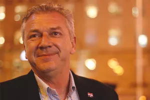 SDP krenuo u prikupljanje potpisa zastupnika za raspu&scaron;tanje Sabora