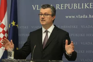 Ore&scaron;ković i Panenić potpisali ugovor s tvrtkom Vermilion, investiciju od pola milijarde kuna