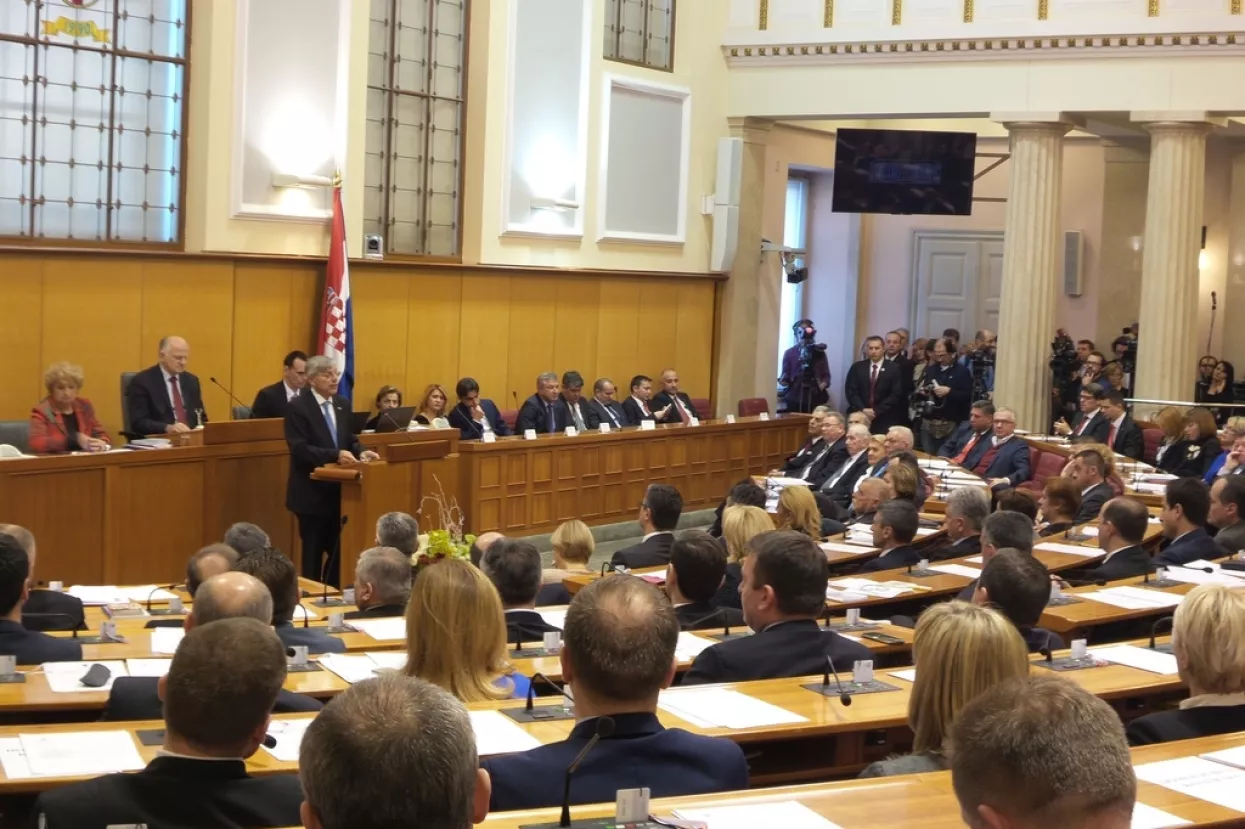 Zastupnici u ponedjeljak odlučuju o raspu&scaron;tanju Sabora, a izbori 4. rujna