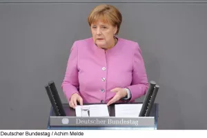 Merkel zagovara državnu pomoć za proizvodnju računalnih čipova i baterija