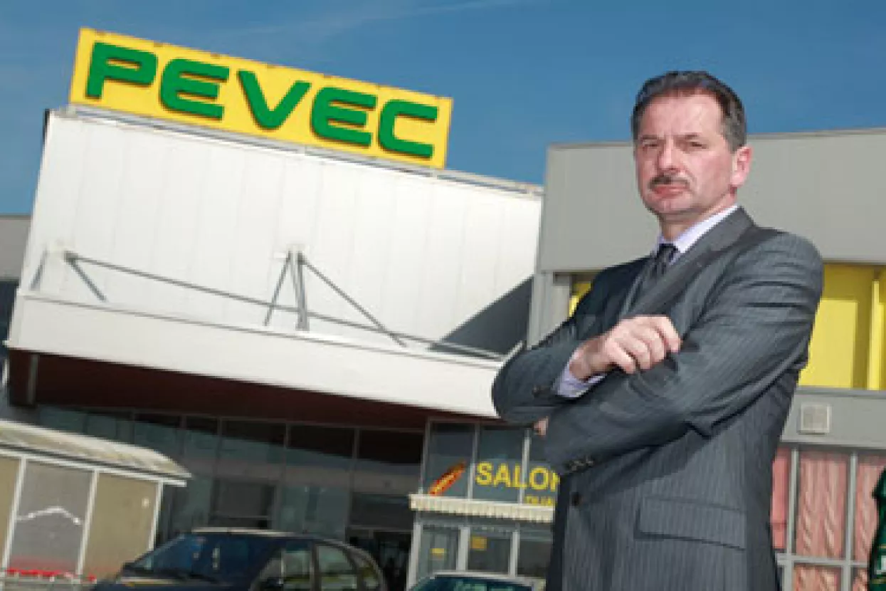 Pevec najavio uvr&scaron;tenje dionica na Službeno trži&scaron;te Zagrebačke burze