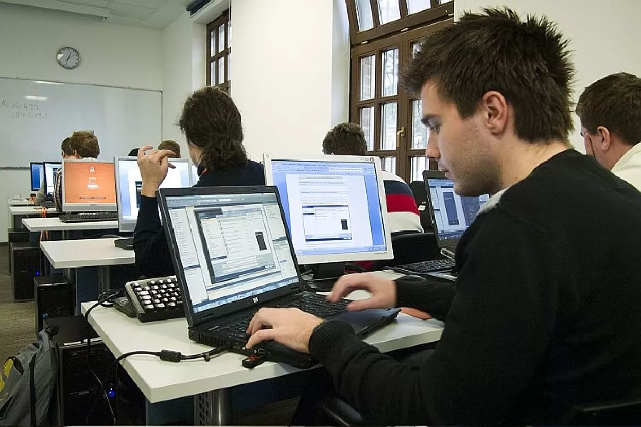 Rekordno ljeto na Visokom učili&scaron;tu Algebra s čak 70 posto vi&scaron;e bruco&scaron;a