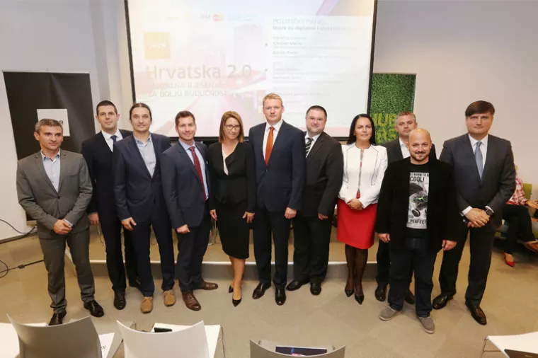 Digitalizacija u RH samo &scaron;to nije, ali starog je konja te&scaron;ko naučiti novi trik