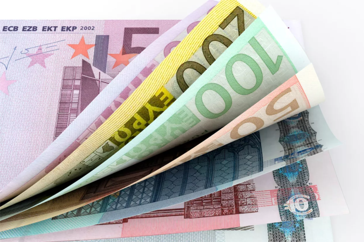 Razduživanje bankarskog sektora i opća država doprinijeli padu vanjskog duga &scaron;esti mjesec zaredom, na 44 milijarde eura