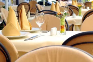 Turistički i ugostiteljski djelatnici ogorčeni poreznom reformom: Vi&scaron;i PDV ugostiteljstvu neprihvatljiv i neshvatljiv