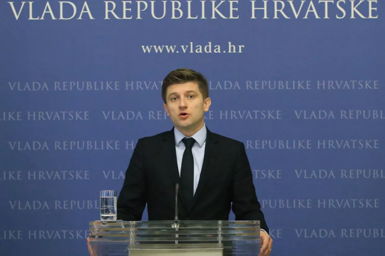 Zdravko Marić potvrdio da je rok za provedbu porezne reforme kratak ali izvediv te da nema promjene PDV-a u 2018.