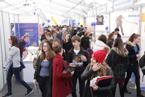 Smotru Sveučili&scaron;ta obilježili &scaron;tandovi na kojima se zanimanje moglo 'isprobati'