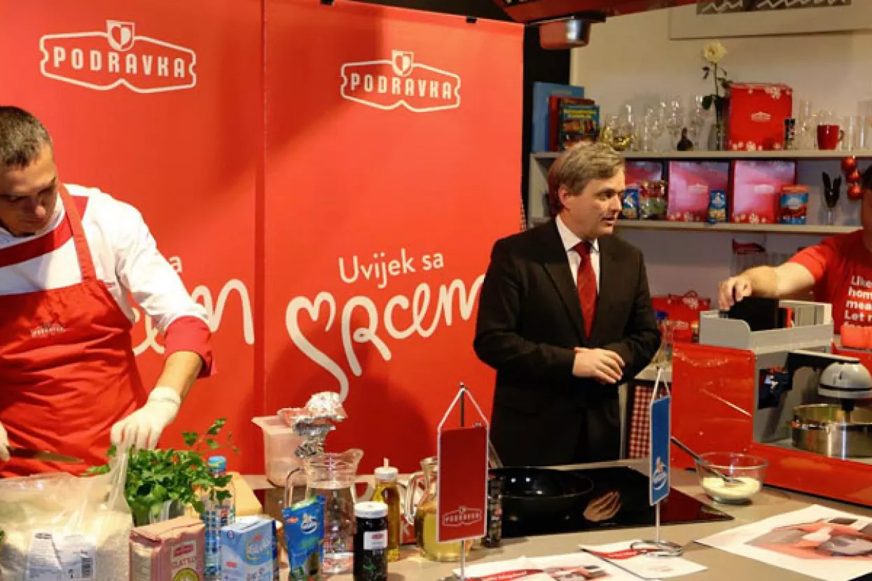 Predstavljeno strate&scaron;ko partnerstvo Podravke i Gammachefa na projektu robota-kuhara