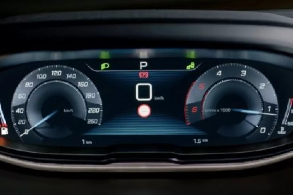 VIDEO: Peugeot 3008  je 'HR auto' 2017. godine
