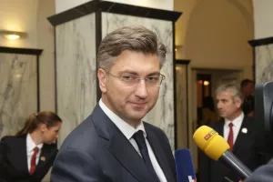 Plenković s predstavnicima HGK: Kako do konkurentnijih uvjeta poslovanja u Hrvatskoj?