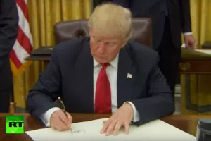 'Blitzkrieg': Trump ispunio sredi&scaron;nje predizborno obećanje i krenuo s deregulacijom zdravstva