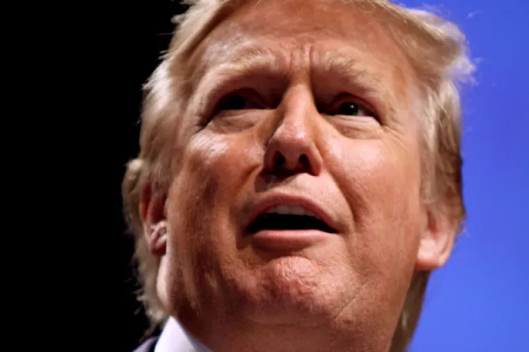 Sutkinja zabranila Trumpovu uredbu o izgonu osoba koje su doputovale u SAD