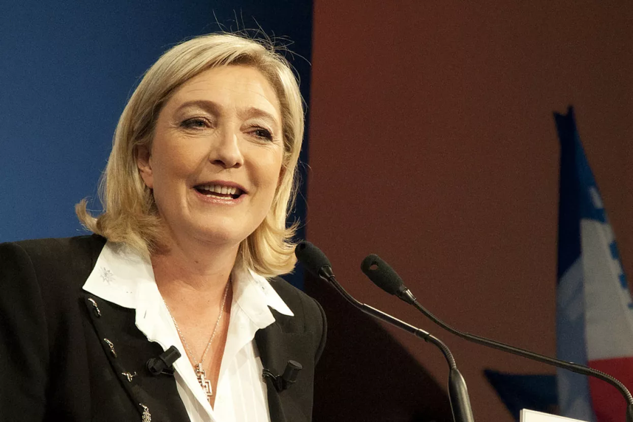 Anketa: U francuskoj predsjedničkoj utrci predvodi Marine Le Pen
