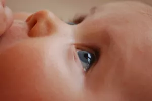 Na svijet dolazimo s osjećajem za pravdu, bebe već sa &scaron;est mjeseci prepoznaju heroizam