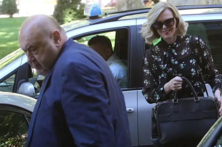 Prodanović i Sloković odustali od obrane Bandića u aferi '&scaron;tandovi'