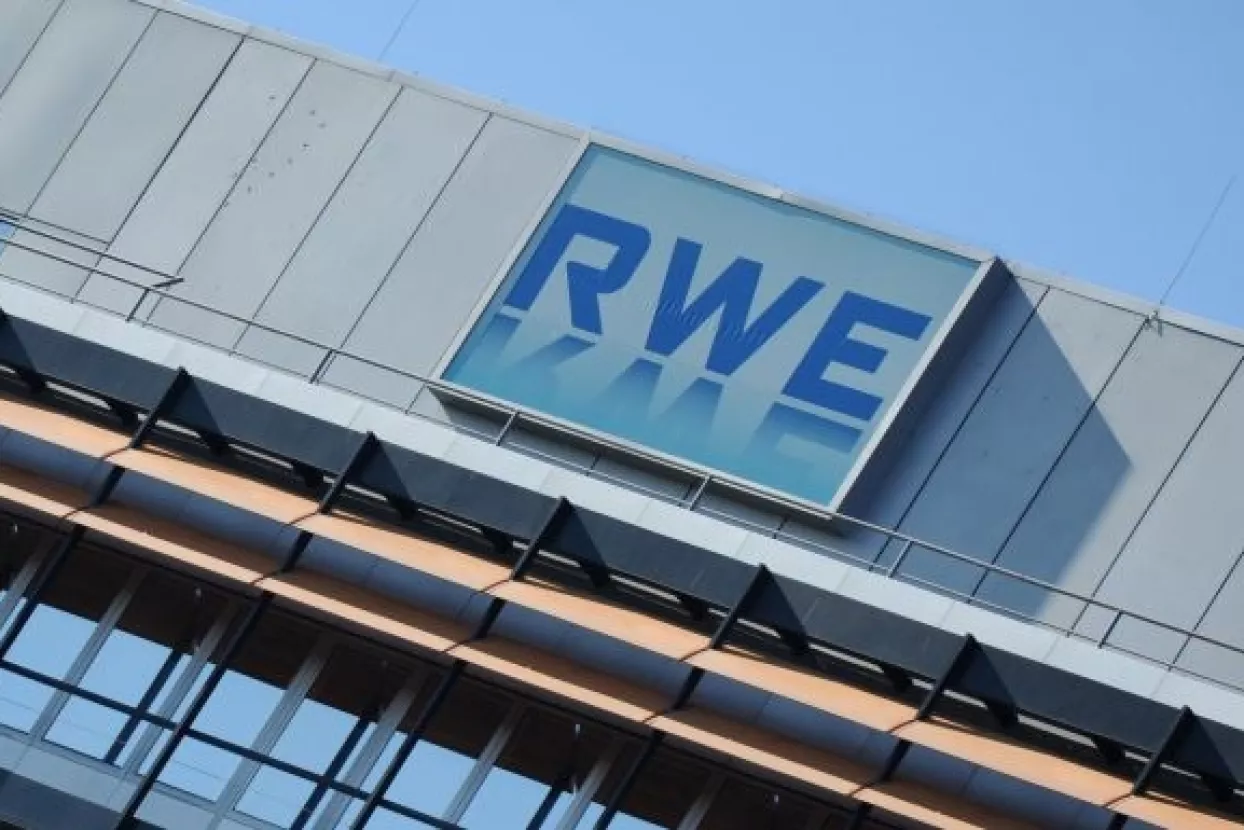 Pod pritiskom 'izvanrednih tereta' RWE zaključio 2016. s gubitkom od 5,7 milijardi eura