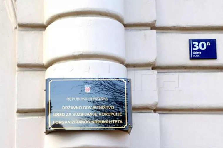 Fiktivne fakture: &Scaron;est uhićenih zbog izvlačenja vi&scaron;e od 106 milijuna kuna