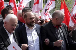 'Kad sveci mar&scaron;iraju': Njemačka je zaspala pod Merkel, Schulz sad trese i budi čitavu naciju
