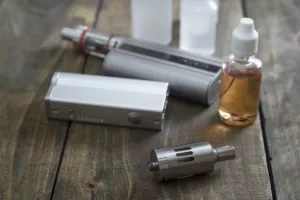 Kujundžić o zabrani e-cigareta: One su manje zlo, ali to je i stvar navada, poruka i psihologije
