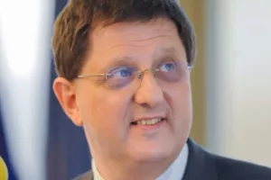 Ravnatelj Zoran Bekić dobio novi mandat u Srcu