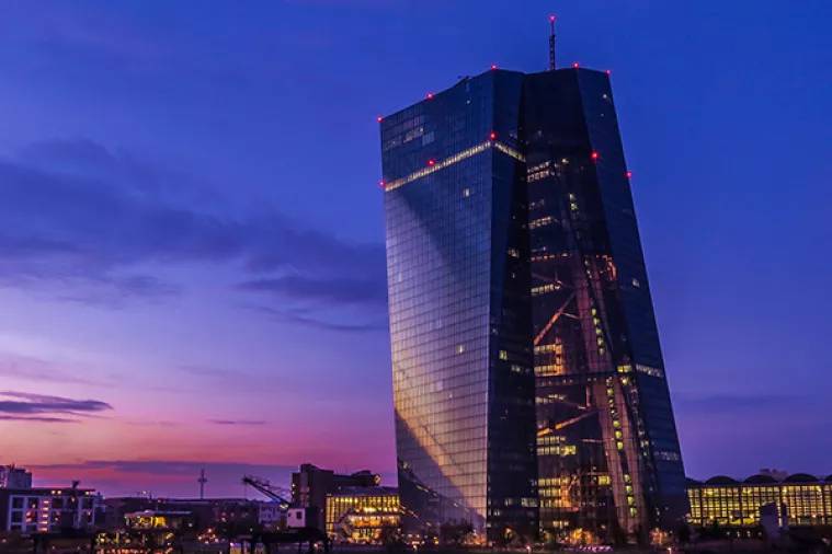 ECB: Sredi&scaron;nje banke očekuju veće ovlasti, nastavak kori&scaron;tenja nekonvencionalnih alata