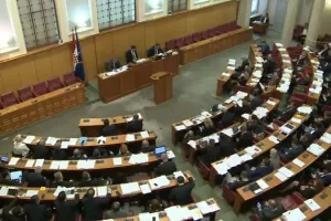 Novčane kazne za markiranje u Saboru, aktualne i ispričnice
