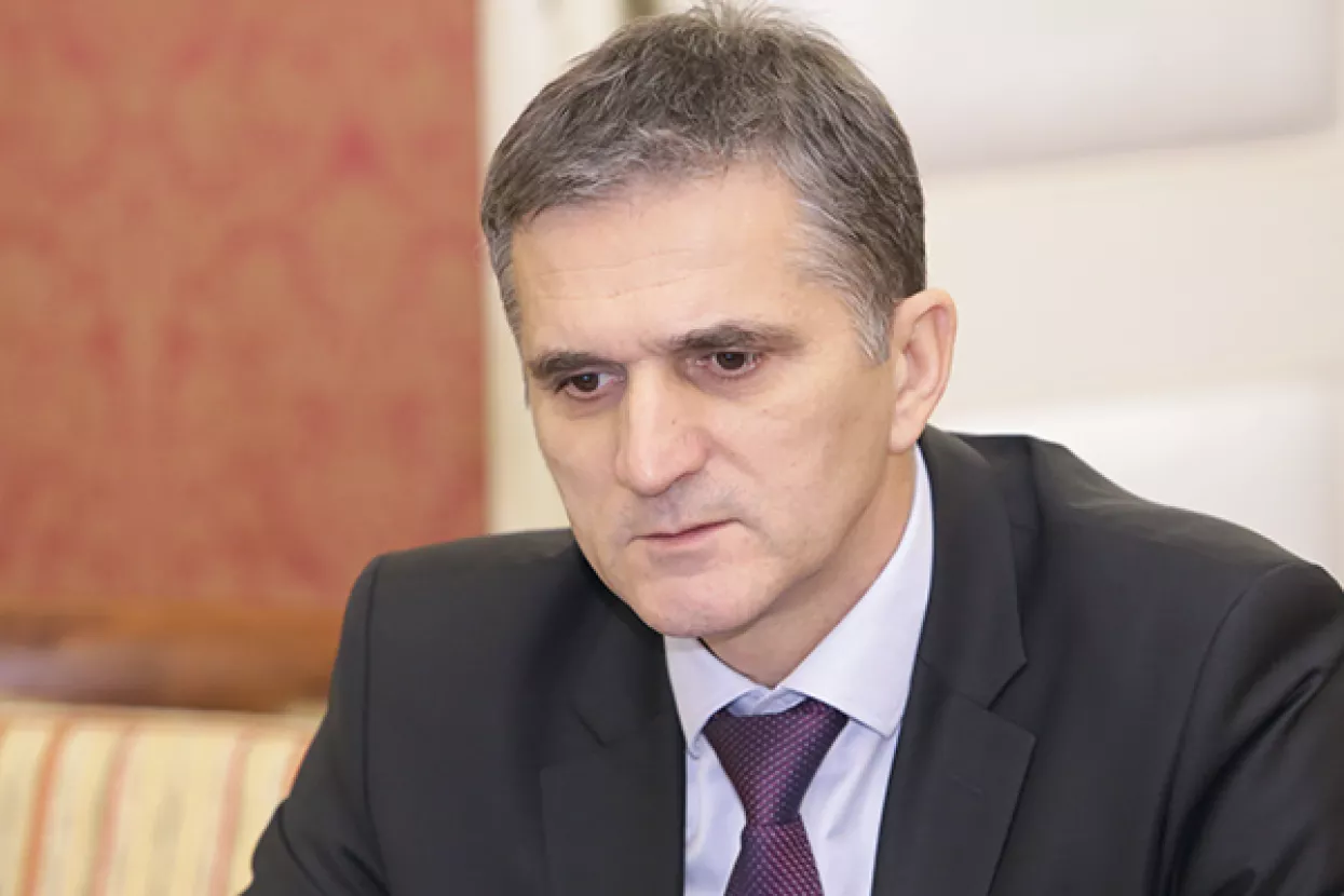 Goran Marić počeo raspisivati natječaje