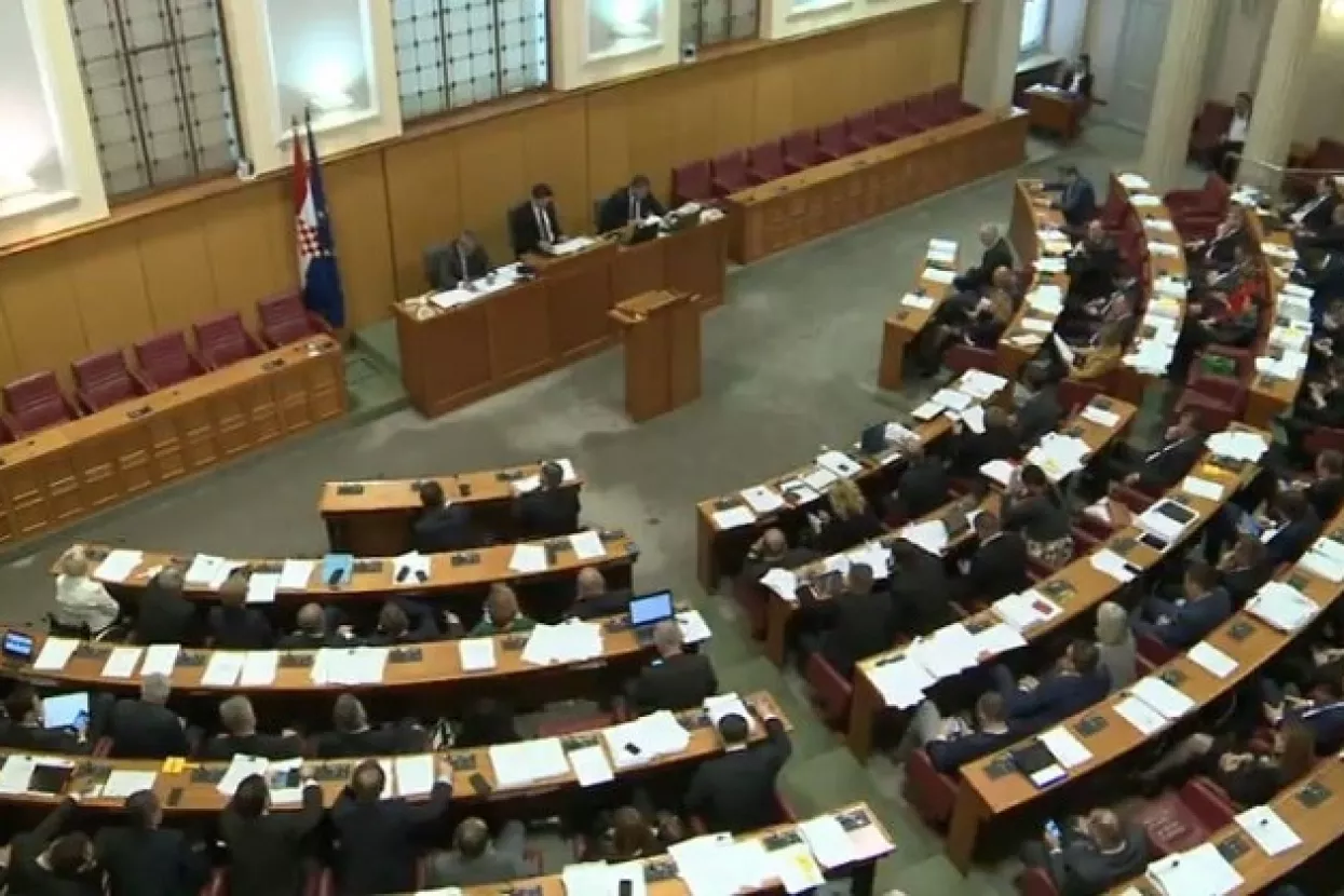 HDZ neće tako lako složiti novu većinu