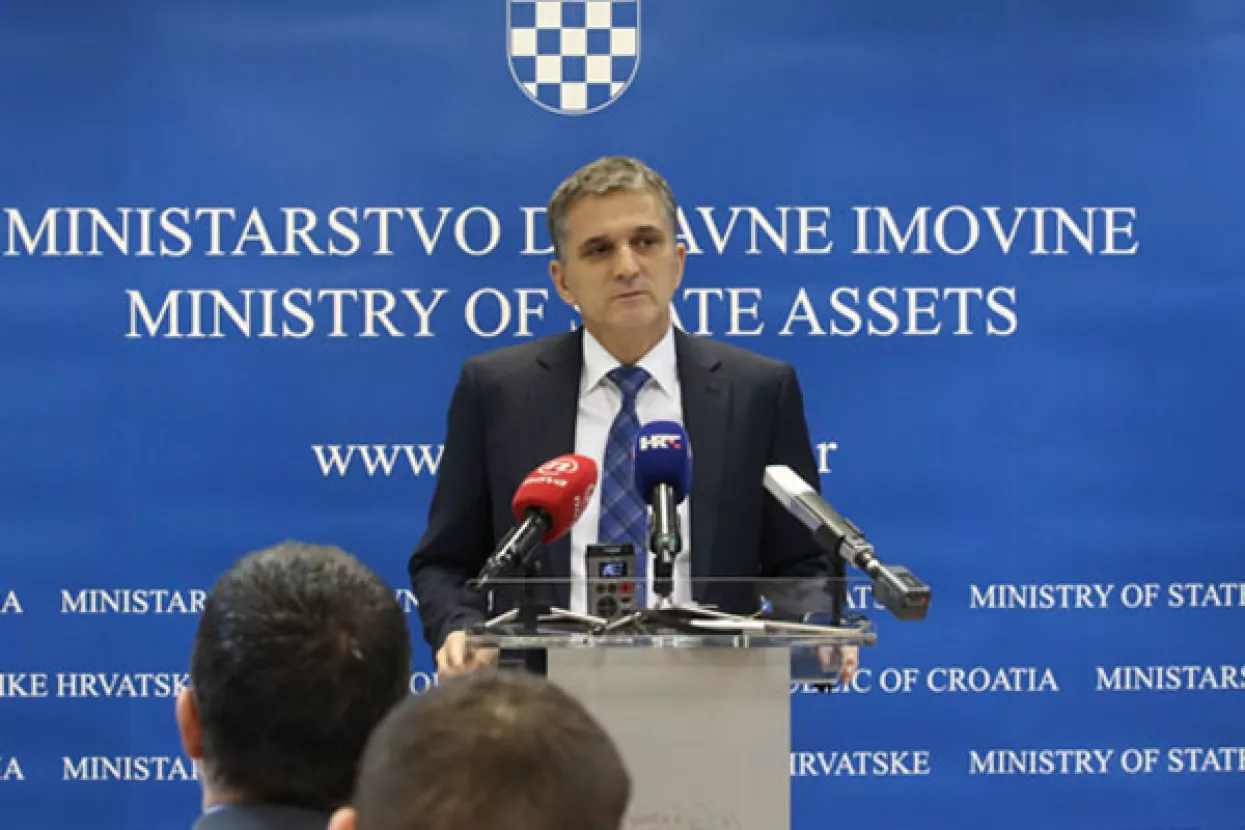 'Razmi&scaron;ljamo strate&scaron;ki i trži&scaron;no': G. Marić podržao uređenje Starog grada Krapina