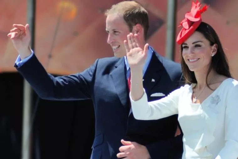Za obnažena kraljevska njedra Kate i William traže od&scaron;tetu od 1,5 milijuna eura
