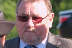 &Scaron;eks odbacio pravnu utemeljenost Petrovljeve izjave o nepostojanju parlamentarne većine