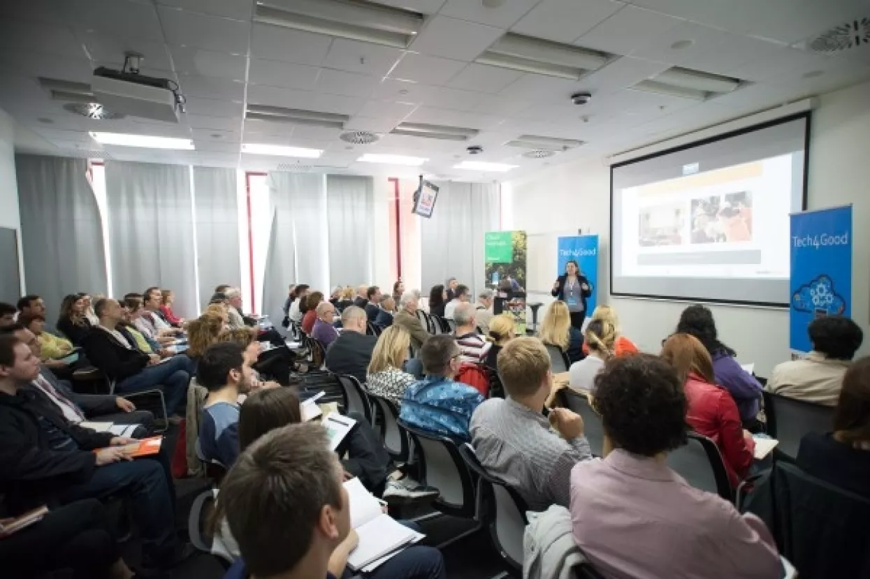 Vi&scaron;e od 70 nevladinih organizacija zainteresirano za donacije Microsoftovog softvera u cloudu