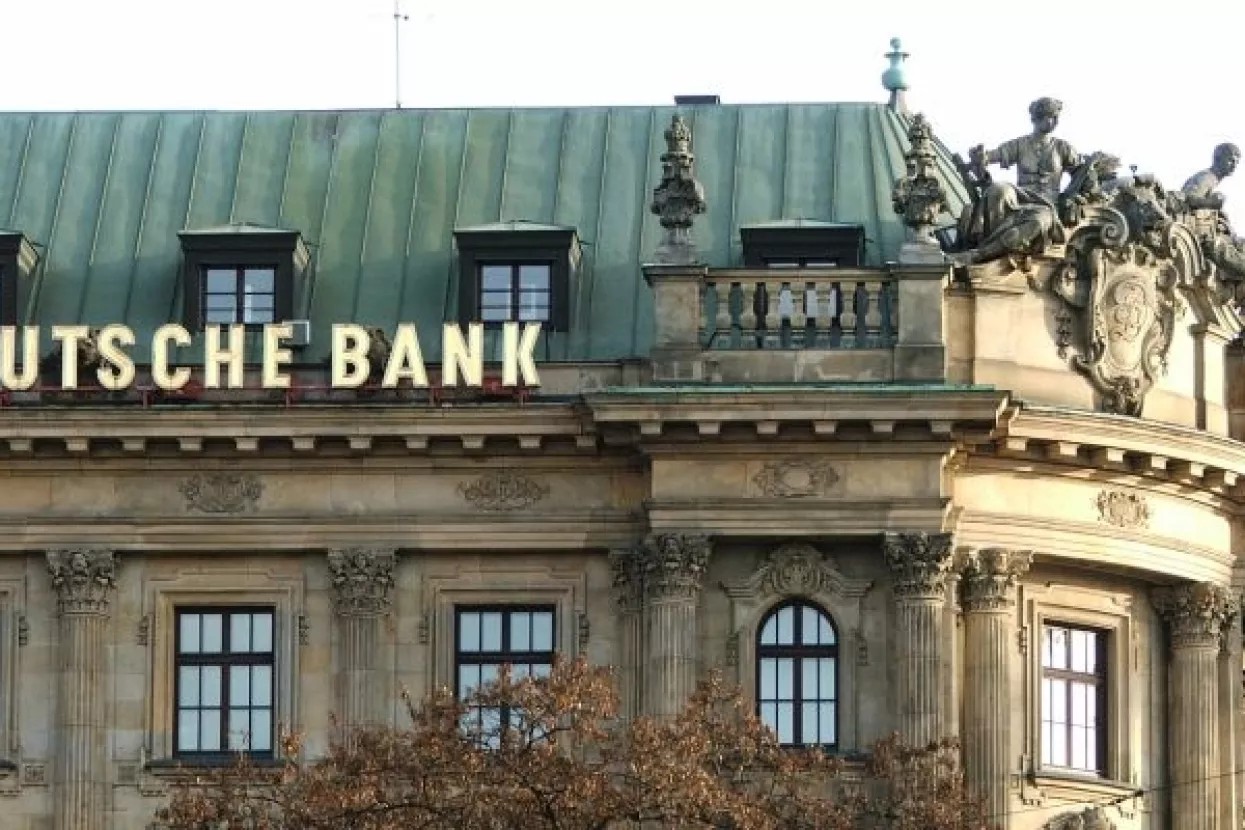 Regulatori kaznili Deutsche Bank zbog 'odgađanja lo&scaron;ih vijesti'