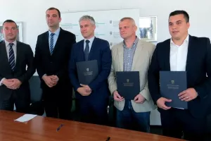 Potpisan sporazum koji će zaustaviti ispu&scaron;tanje otpadnih voda unutar NP Plitvička jezera