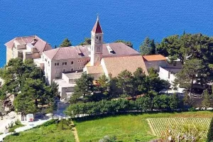 Duhovna obnova 'Povratak sebi, mir u du&scaron;i' u Bolu na Braču