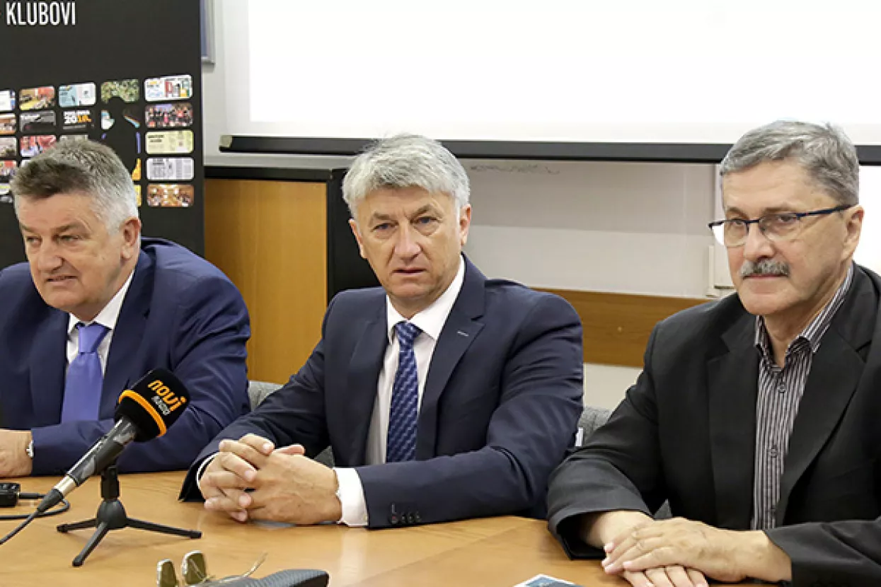FOTO: U Zadru počeo Liderov Investicijski forum Dalmacije i južne Hrvatske