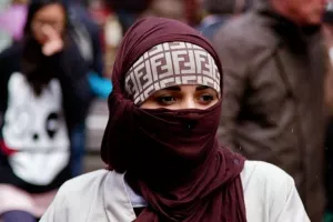 Restrikcije pokrivanja lica u obrazovnim ustanovama uskoro i u Norve&scaron;koj