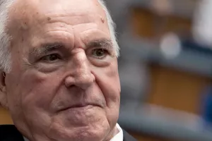 Preminuo 'otac njemačkog ujedinjenja'&nbsp;Helmut Kohl