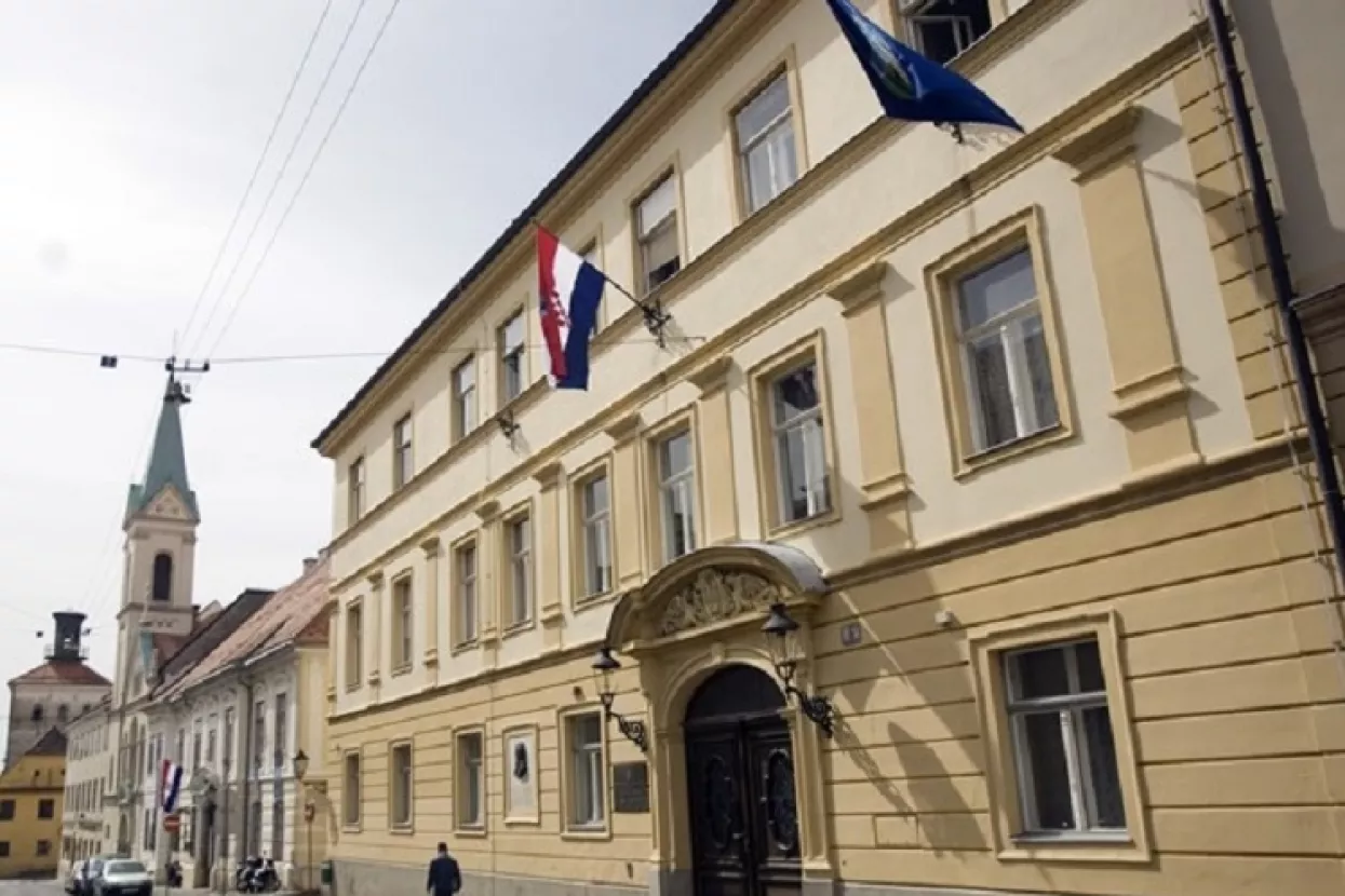 Konstituirajuća sjednica zagrebačke Gradske Skup&scaron;tine prekinuta prije nego je započela
