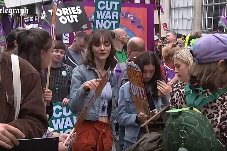 VIDEO: U Londonu veliki prosvjed protiv May i &scaron;tednje