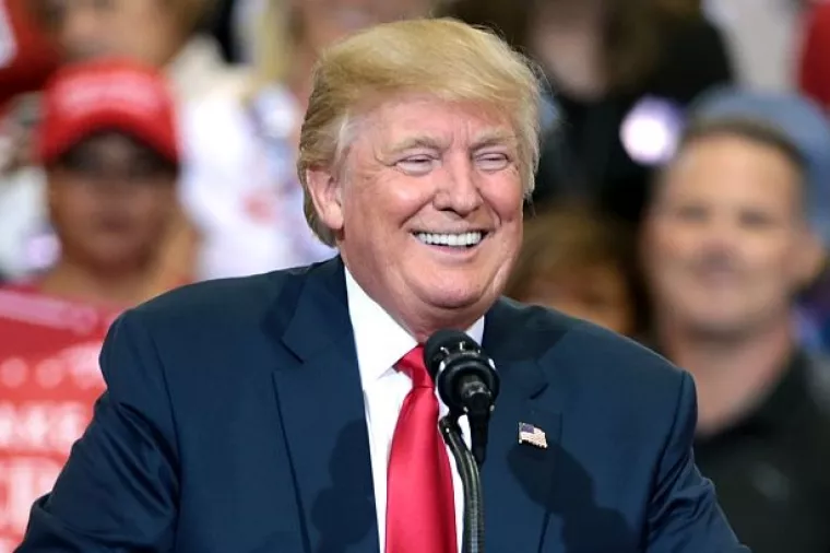 Trumpovo '&scaron;aketanje' CNN-a prozvali djetinjastim istupom