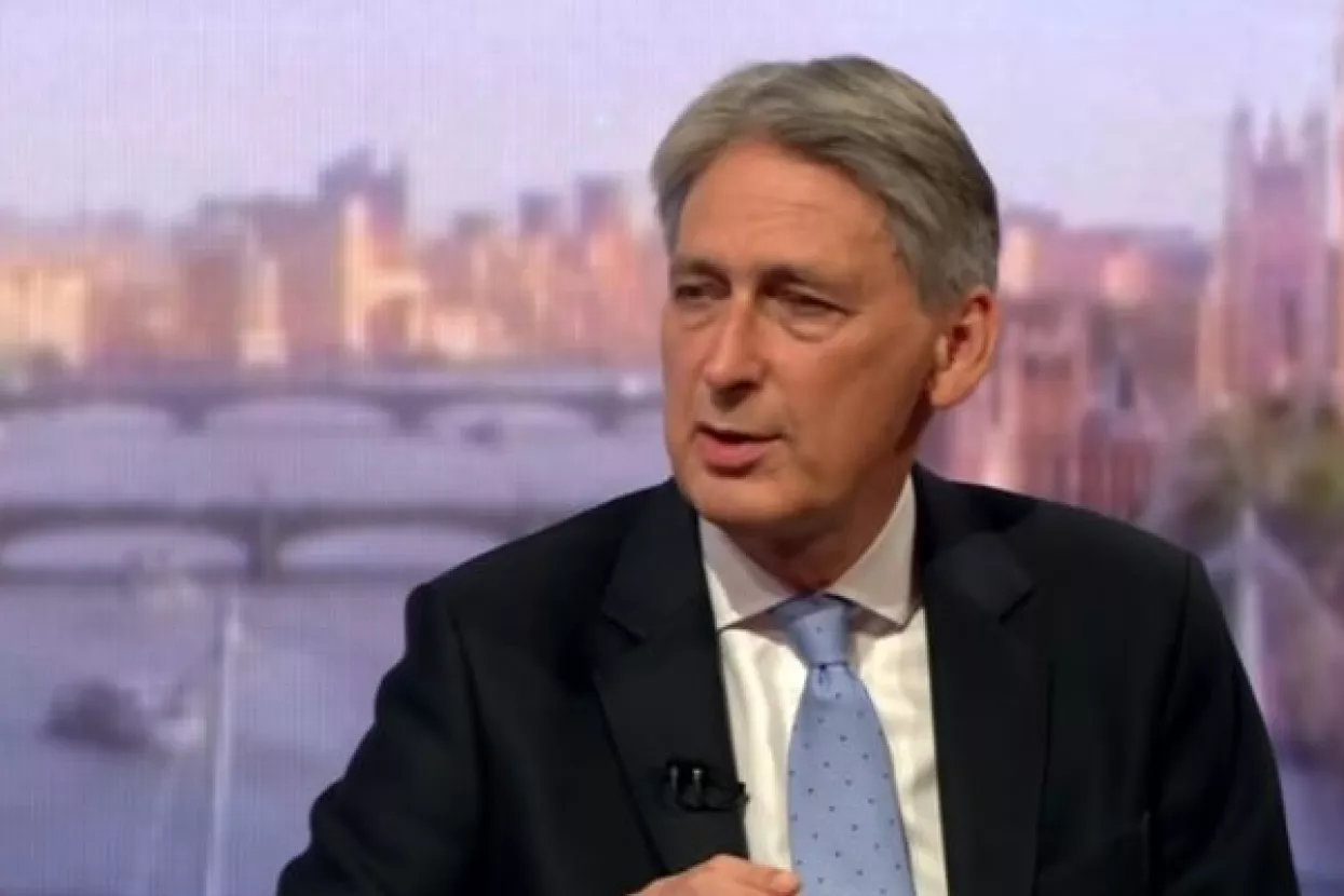 Hammond: Deprecijacija funte dugoročno vodi snažnijem i konkurentnijem izvozu