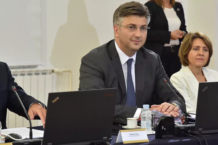 Ante Lončar imenovan ravnateljem HZZ-a; za predsjednika Uprave NN-a predložen Zlatko Hodak