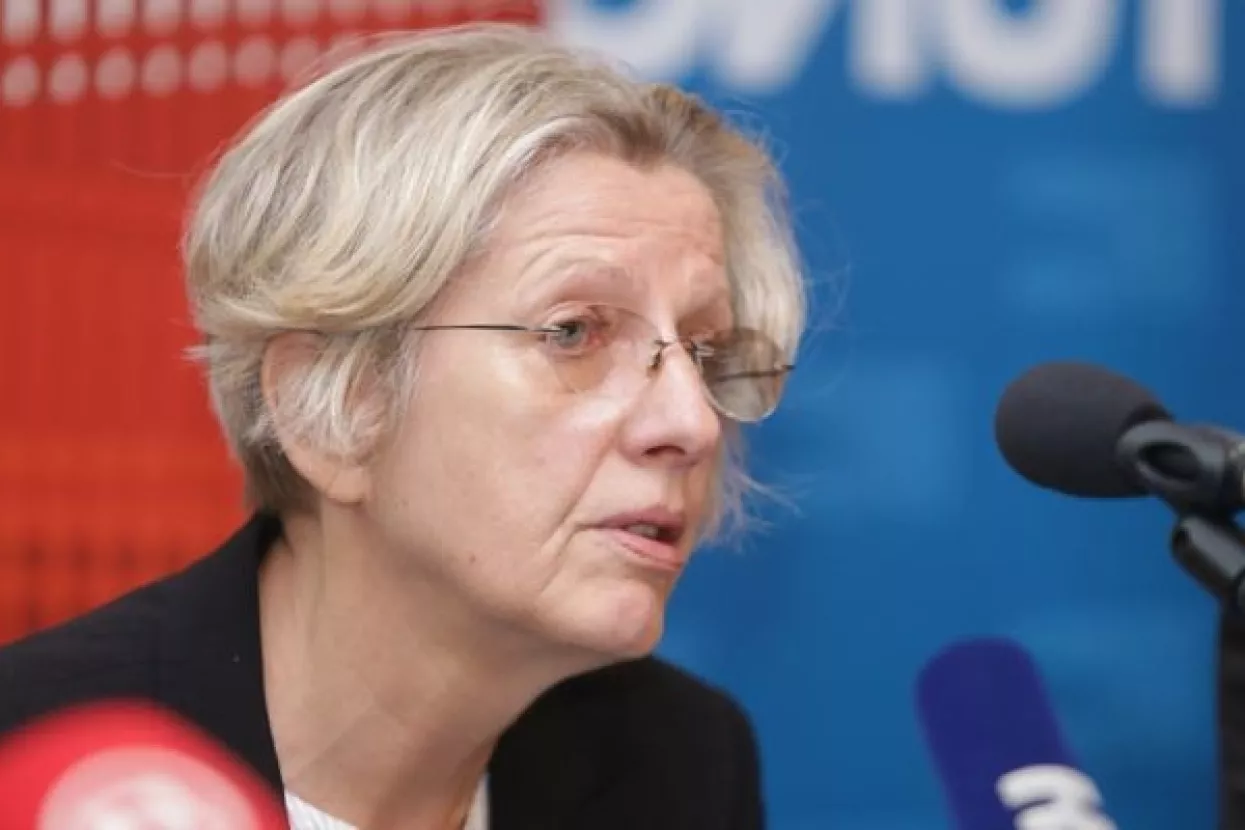IJF: Vlada ne bi smjela popu&scaron;tati interesnim skupinama i neukim, populističkim demagozima