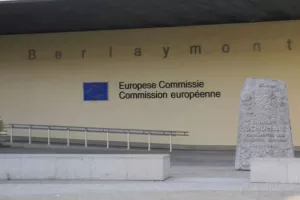 Italija, Francuska i Njemačka traže veće ovlasti za blokadu stranih akvizicija