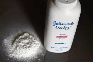 Johnson&Johnson suočen s od&scaron;tetom od 417 milijuna dolara zbog karcinoma jajnika